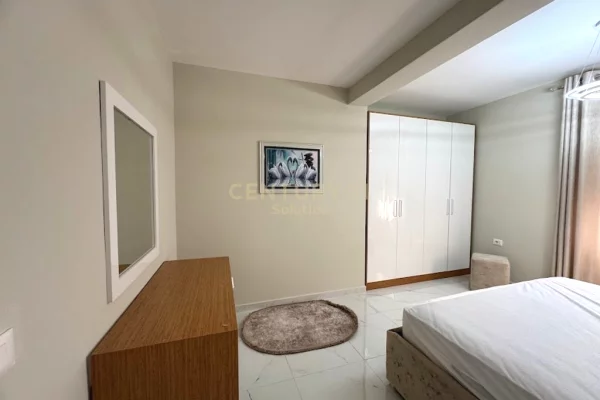 Shtepi me qera Apartament ne Tirane, 1+1, Mobilimi E mobiluar, Pagesa 650  Euro.