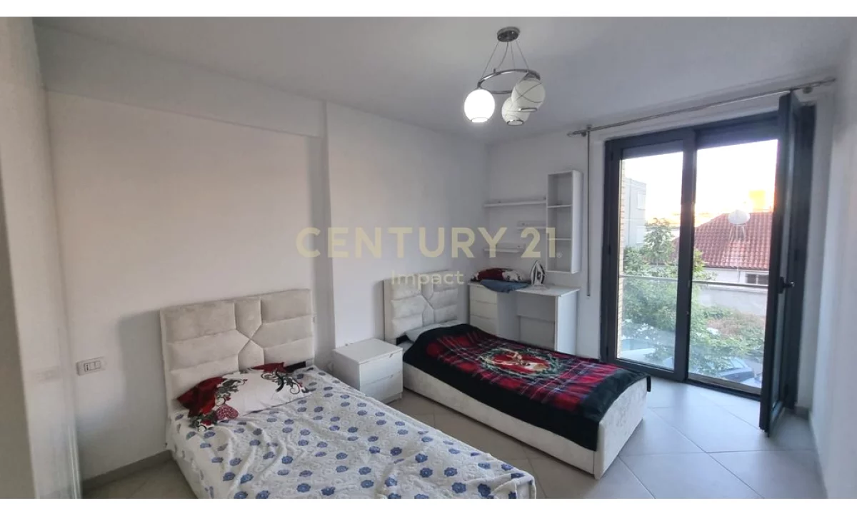 Shtepi me qera Apartament ne Tirane, 2+1, Mobilimi E mobiluar, Pagesa 850  Euro.
