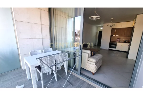Shtepi me qera Apartament ne Tirane, 2+1, Mobilimi E mobiluar, Pagesa 850  Euro.