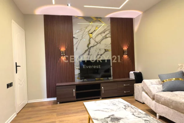 JEPET ME QIRA APARTAMENT 1+1 NË ASTIR 