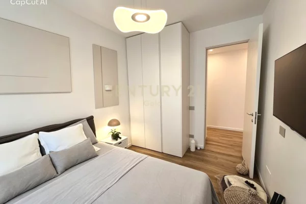 Shtepi ne shitje Apartament ne Vlore, 3+1, Mobilimi E mobiluar, Pagesa 850,000  Euro.