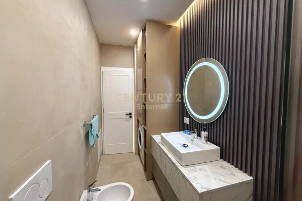 Apartment for rent in Tirana 2+1, Furnished