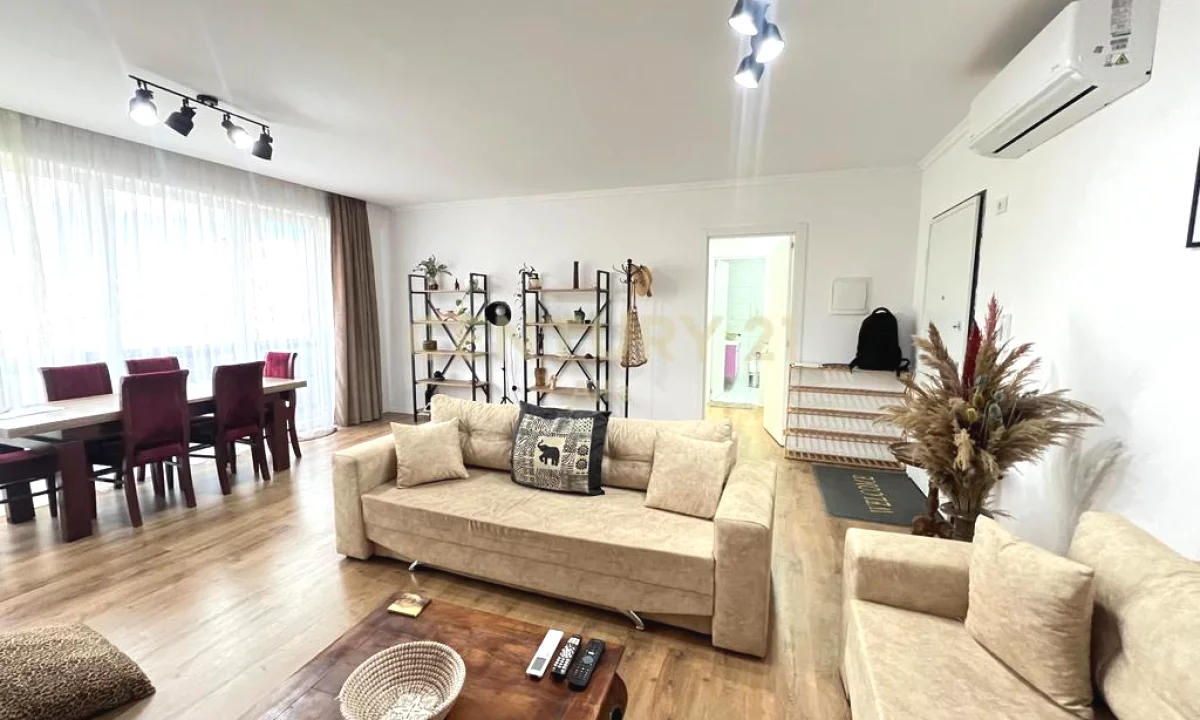 Shtepi me qera Apartament ne Tirane, 1+1, Mobilimi E mobiluar, Pagesa 800  Euro.
