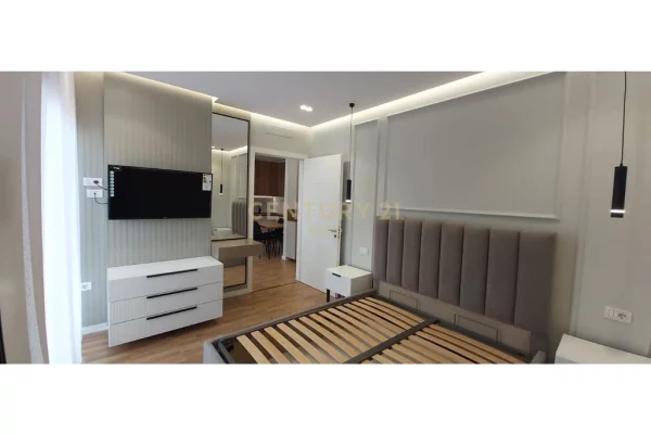 Shtepi me qera Apartament ne Vlore, 2+1, Mobilimi Bosh, pa mobiluar, Pagesa 184,800  Euro.