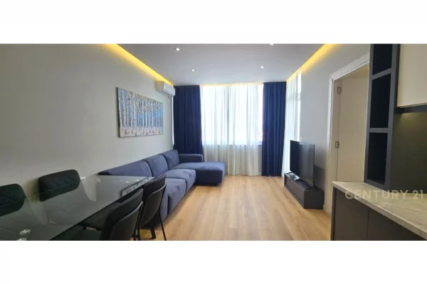 Shitet Apartament 1+1 tek Myslym Shyri