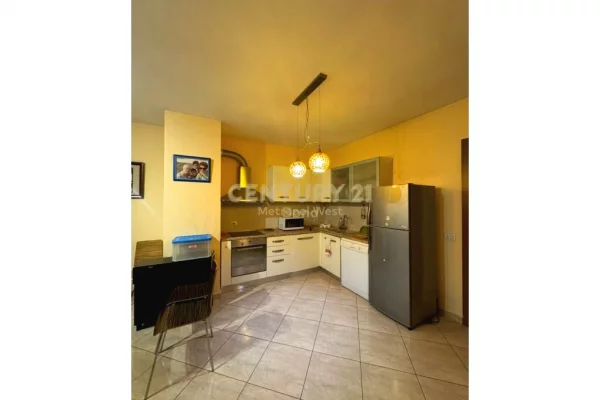 Shtepi me qera Apartament ne Tirane, 1+1, Mobilimi E mobiluar, Pagesa 600  Euro.