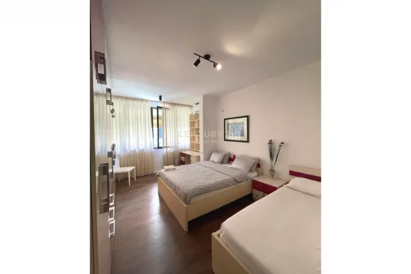 Shtepi me qera Apartament ne Tirane, 1+1, Mobilimi E mobiluar, Pagesa 550  Euro.