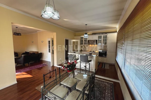 Luxury villas for sale in Tirana 6+1, Furnished