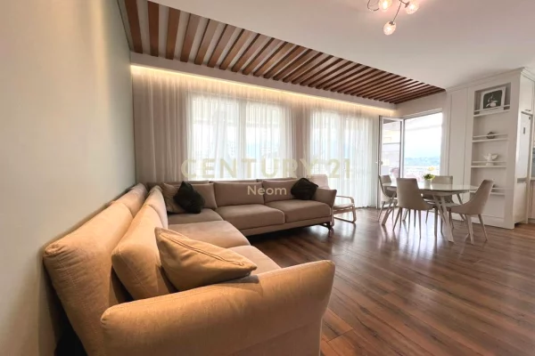 Shtepi me qera 2+1 ne Tirane - 1,500 Euro