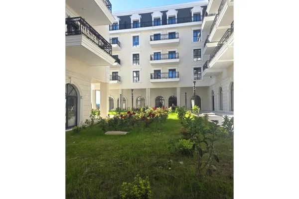 Apartment for sale in Tirana 2+1, Emty