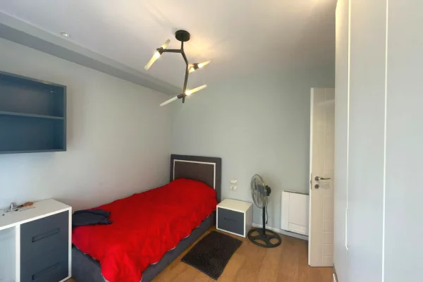 Shtepi me qera Apartament ne Tirane, 2+1, Mobilimi E mobiluar, Pagesa 800  Euro.
