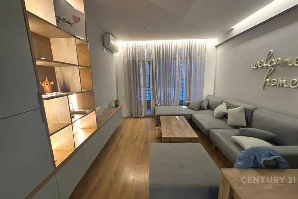 Shtepi me qera 1+1 ne Tirane - 650 Euro