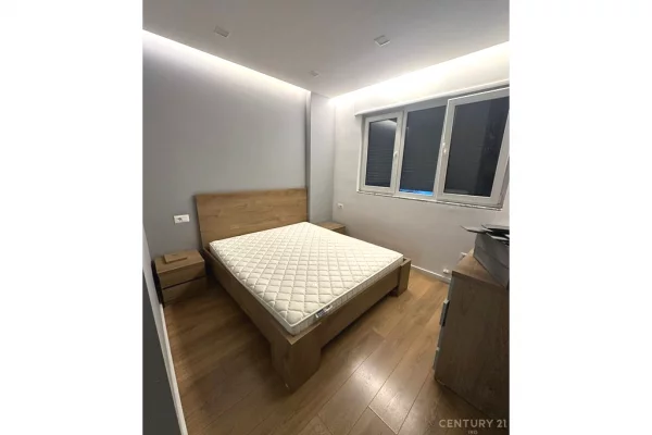 Shtepi me qera Apartament ne Tirane, 1+1, Mobilimi E mobiluar, Pagesa 650  Euro.
