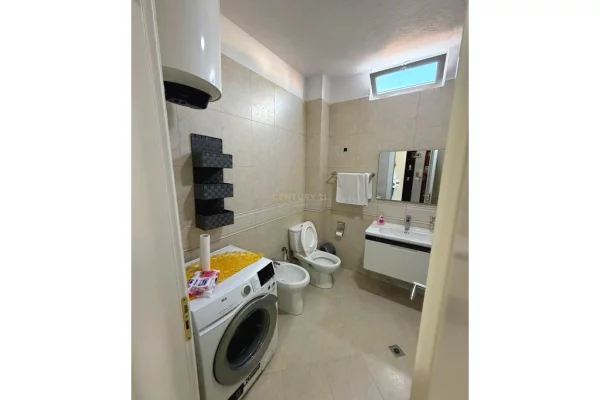 Shtepi me qera Apartament ne Tirane, 2+1, Mobilimi E mobiluar, Pagesa 650  Euro.