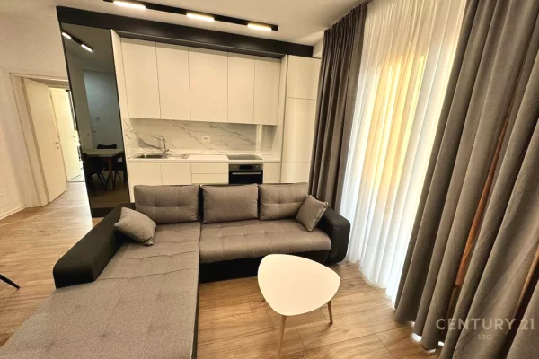 Shtepi me qera Apartament ne Tirane, 2+1, Mobilimi E mobiluar, Pagesa 1,300  Euro.