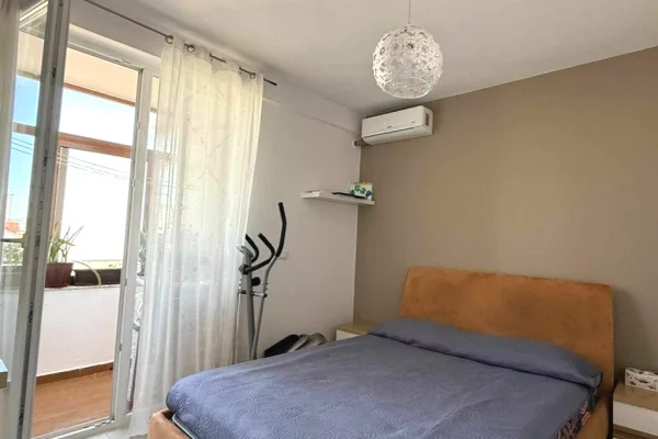 Shtepi me qera Apartament ne Tirane, 2+1, Mobilimi E mobiluar, Pagesa 600  Euro.