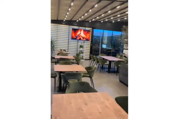 Ambient biznesi me qera 2+1 ne Tirane - 2,000 Euro