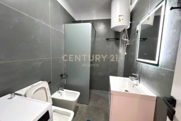 Shtepi ne shitje Apartament ne Durres, 1+1, Mobilimi E mobiluar, Pagesa 85,000  Euro.