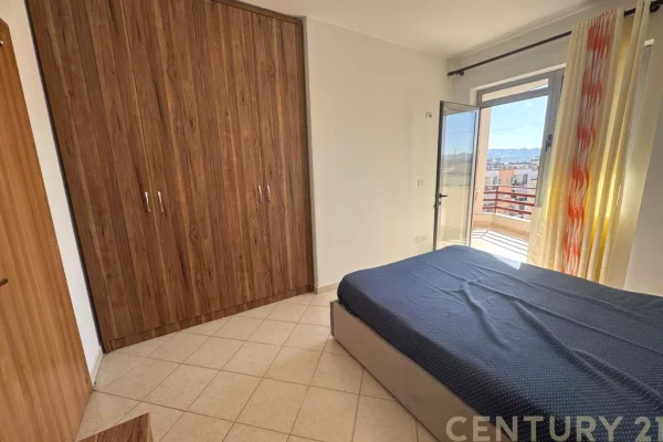 Shtepi ne shitje Apartament ne Tirane, 2+1, Mobilimi E mobiluar, Pagesa 155,000  Euro.