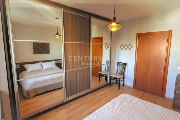 Shtepi me qera Apartament ne Tirane, 1+1, Mobilimi E mobiluar, Pagesa 700  Euro.