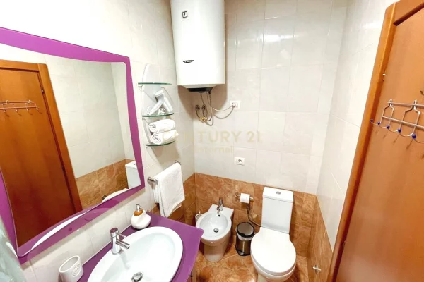 Shtepi me qera Apartament ne Tirane, 1+1, Mobilimi E mobiluar, Pagesa 700  Euro.