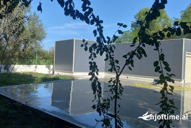 Shiten 2 Kapanone +1400m2 toke Rinas Okazion