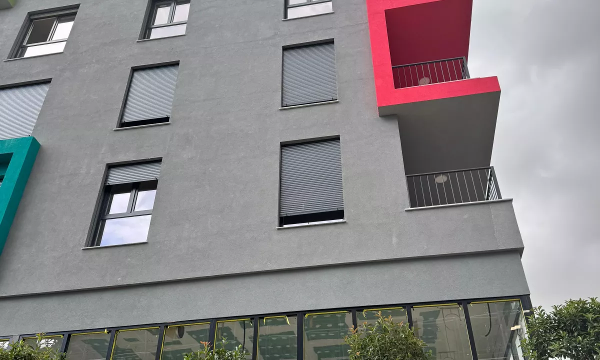 Shtepi ne shitje Apartament ne Tirane, 1+1, Mobilimi Bosh, pa mobiluar, Pagesa 82,900  Euro.