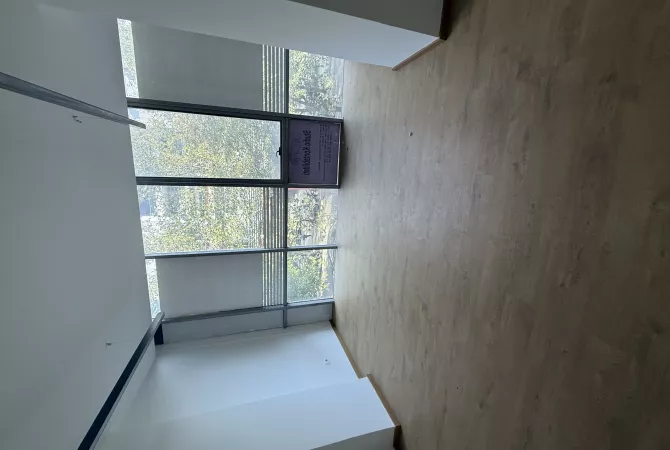 Business Property for Rent 1+1 in Tirana - 500 Euro