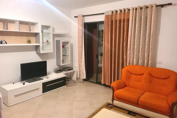 Shtepi ne shitje 2+1 ne Tirane - 160,000 Euro
