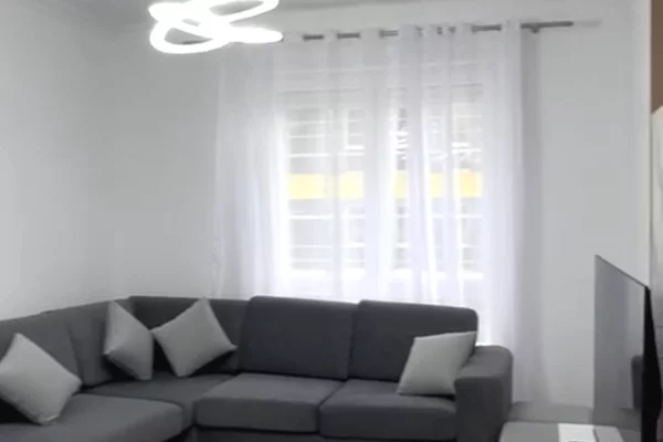 Apartament 2+1 Per Qera Univers City Plotesisht I Mobiluar