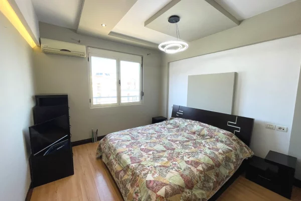 Shtepi me qera Apartament ne Tirane, 2+1, Mobilimi E mobiluar, Pagesa 550  Euro.