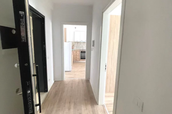 Shtepi me qera Apartament ne Tirane, 2+1, Mobilimi E mobiluar, Pagesa 500  Euro.