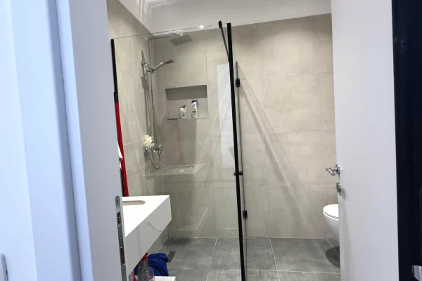 Shtepi me qera Apartament ne Tirane, 1+1, Mobilimi E mobiluar, Pagesa 400  Euro.