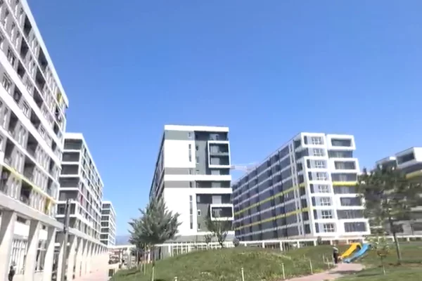 Apartament 2+1+2 Per Shitje Univers City Faze Suvaje Perfundimtare