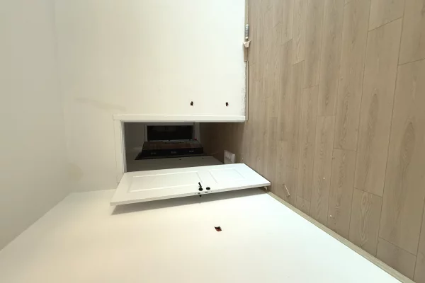 Shtepi ne shitje Apartament ne Tirane, 2+1, Mobilimi Bosh, pa mobiluar, Pagesa 79,000  Euro.