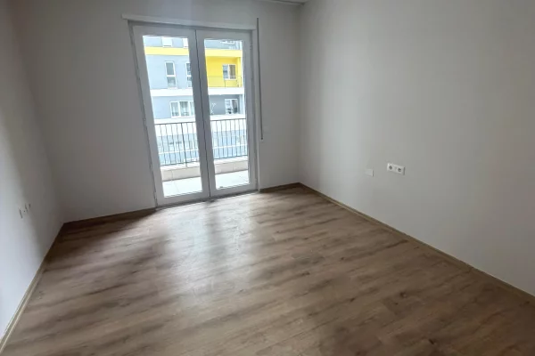 Shtepi me qera Apartament ne Tirane, 2+1, Mobilimi E mobiluar, Pagesa 550  Euro.