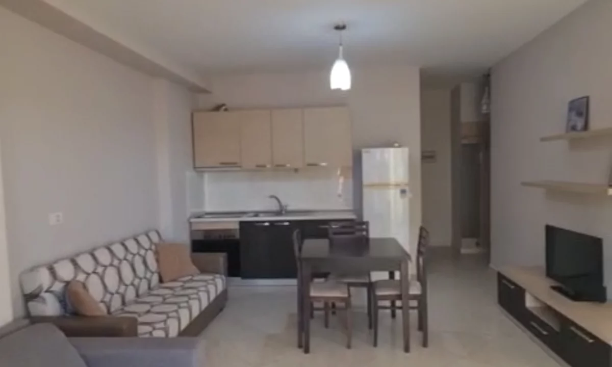 Shtepi me qera Apartament ne Tirane, 1+1, Mobilimi E mobiluar, Pagesa 40,000  Leke.