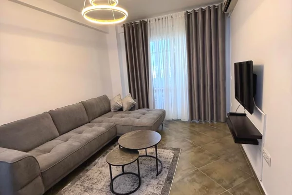 Shtepi me qera Apartament ne Tirane, 1+1, Mobilimi E mobiluar, Pagesa 65,000  Leke.
