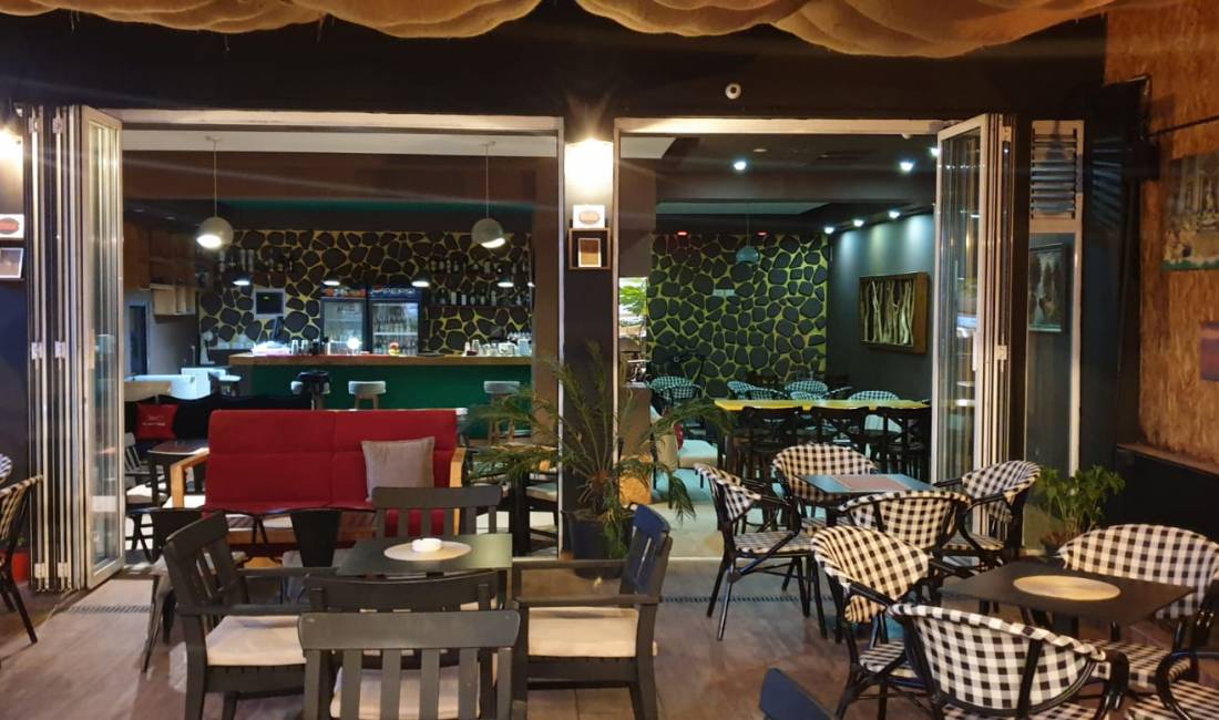 Lokal ose ambjet me qera mbrapa fakultetit ekonomik rruga elbasanit 