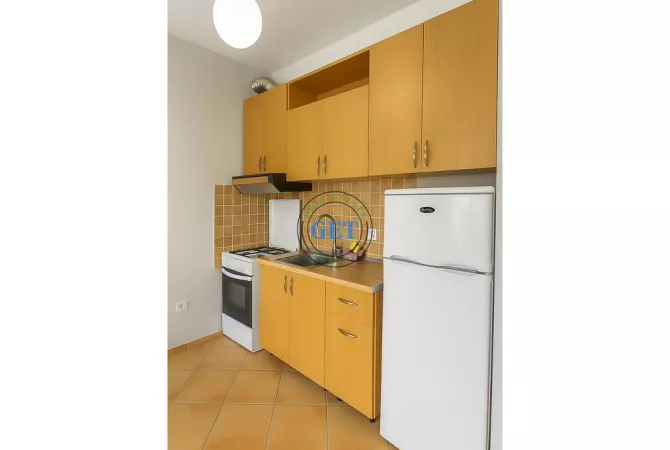 Shtepi ne shitje Apartament ne Durres, Garsoniere, Mobilimi E mobiluar, Pagesa 58,000  Euro.