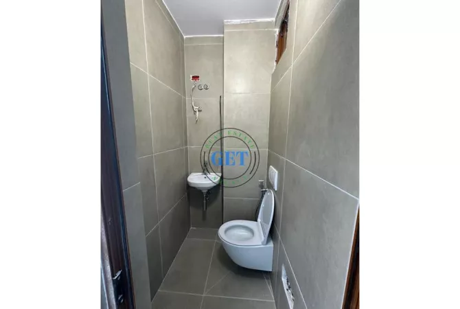 Qira , Ambient Biznesi, Ish Parku Sportiv, Durres!