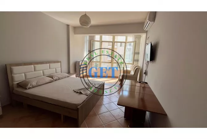 Shtepi me qera Apartament ne Durres, Garsoniere, Mobilimi E mobiluar, Pagesa 250  Euro.