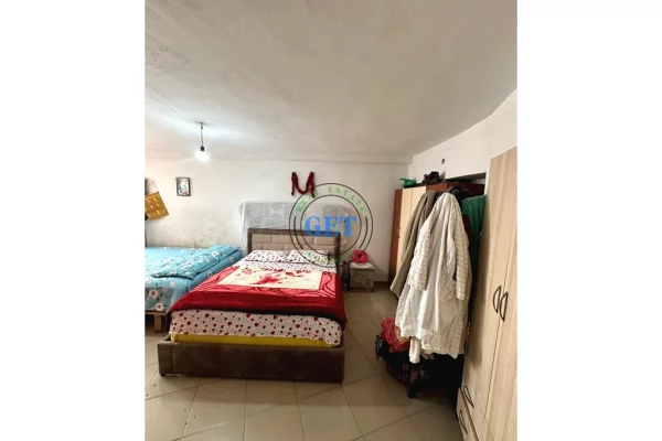 Shtepi ne shitje Apartament ne Durres, 1+1, Mobilimi E mobiluar, Pagesa 75,000  Euro.