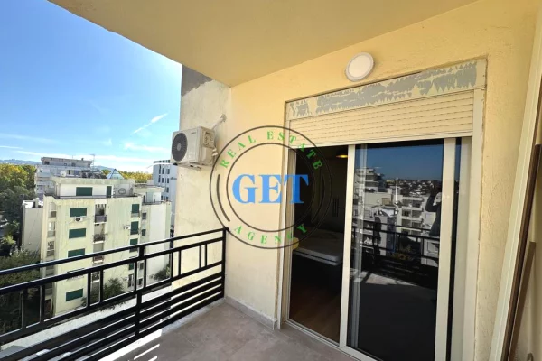 Shtepi ne shitje Apartament ne Durres, 2+1, Mobilimi E mobiluar, Pagesa 150,000  Euro.