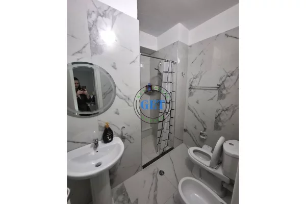 Shtepi me qera Apartament ne Durres, 3+1, Mobilimi E mobiluar, Pagesa 600  Euro.