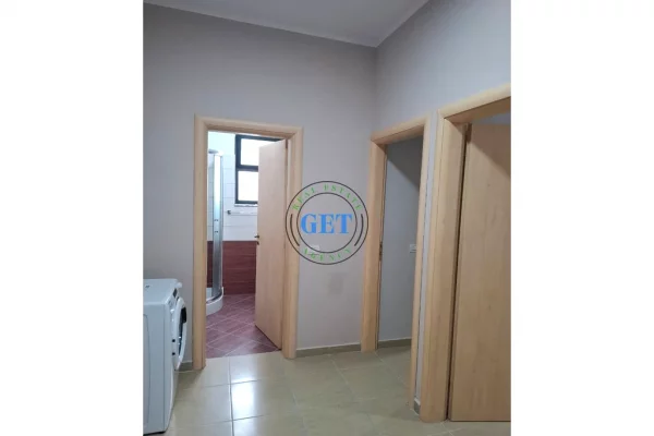Shtepi me qera Apartament ne Durres, 2+1, Mobilimi Bosh, pa mobiluar, Pagesa 300  Euro.