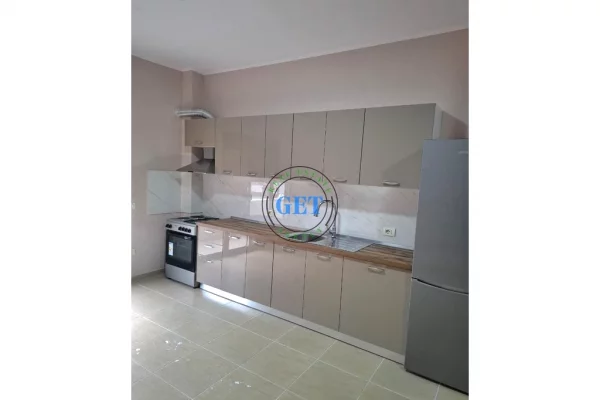 Jepet me qira Apartament 2+1 ,Stadiumi, Durrës