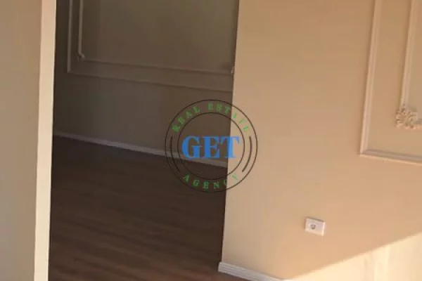 Shitet Apartament 2+1+3 Ballkone, Drejtoria e Policise, Durres