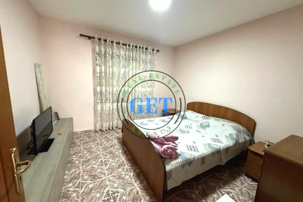 Shtepi ne shitje Shtepi Private ne Durres, 3+1, Mobilimi E mobiluar, Pagesa 130,000  Euro.