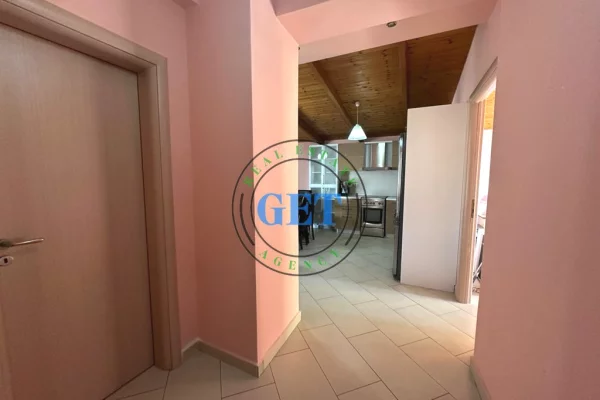 Shtepi me qera Apartament ne Durres, 1+1, Mobilimi E mobiluar, Pagesa 450  Euro.